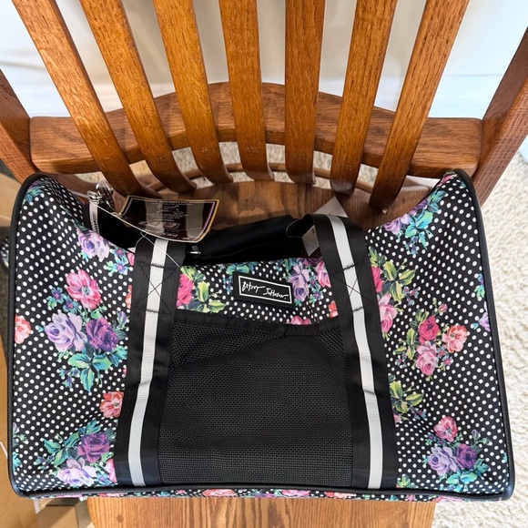 NWT Betsey Johnson Black White Pink Pet Travel Carrier TSA Approved Up To 16lbs - Picture 6 of 12